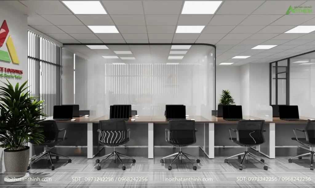 Khu làm việc chung – cụm bàn cluster mặt gỗ chân trắng, ghế lưới văn phòng đen, vách kính bo góc ngăn cách, cây xanh trang trí điểm xuyết