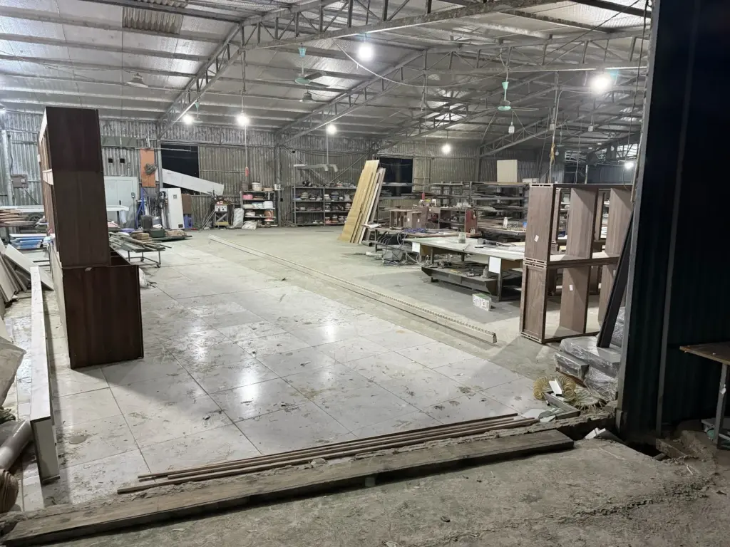 Nhà xưởng rộng 2.000m², khu sản xuất đồ gỗ nội thất